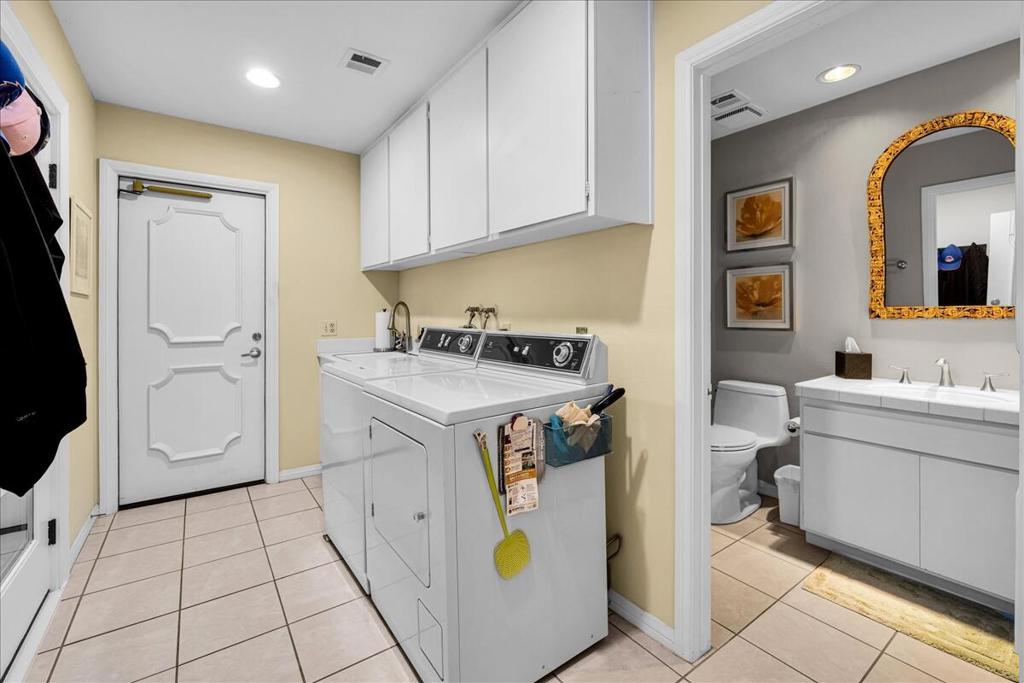 105 Esplanade Street