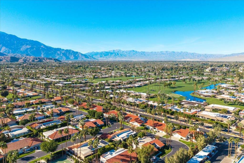 105 Esplanade Street