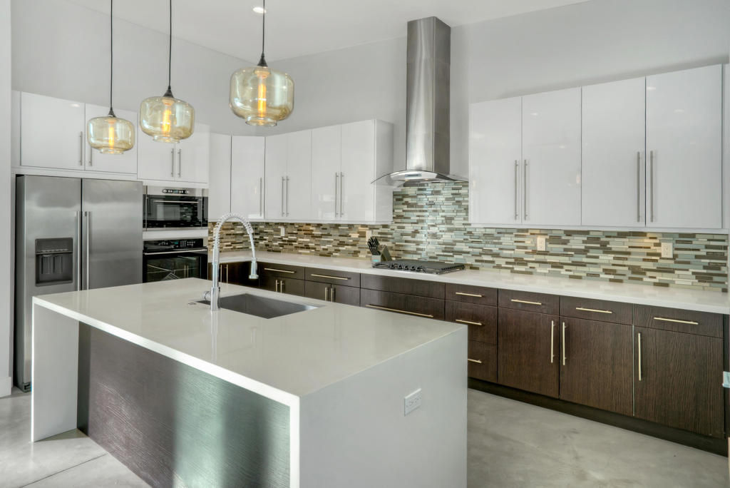 3010 N Farrell Drive