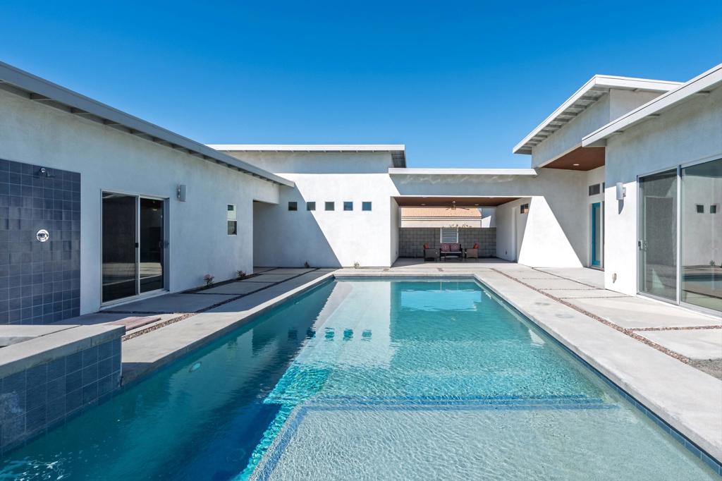 3010 N Farrell Drive