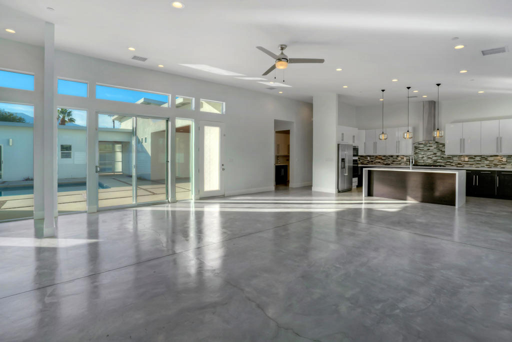 3010 N Farrell Drive