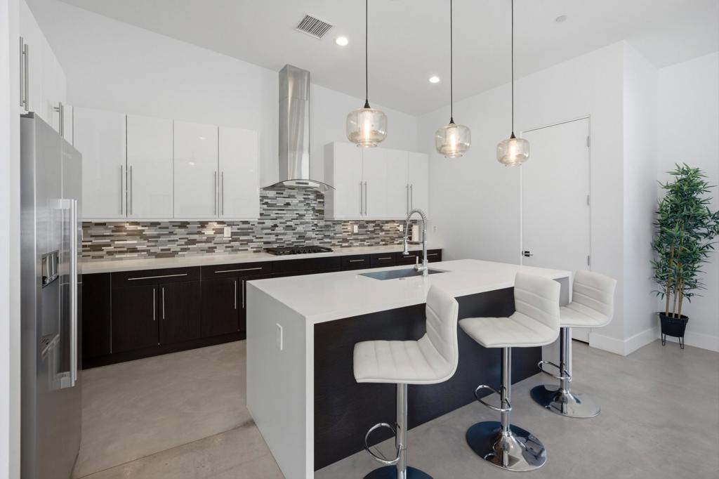 3010 N Farrell Drive