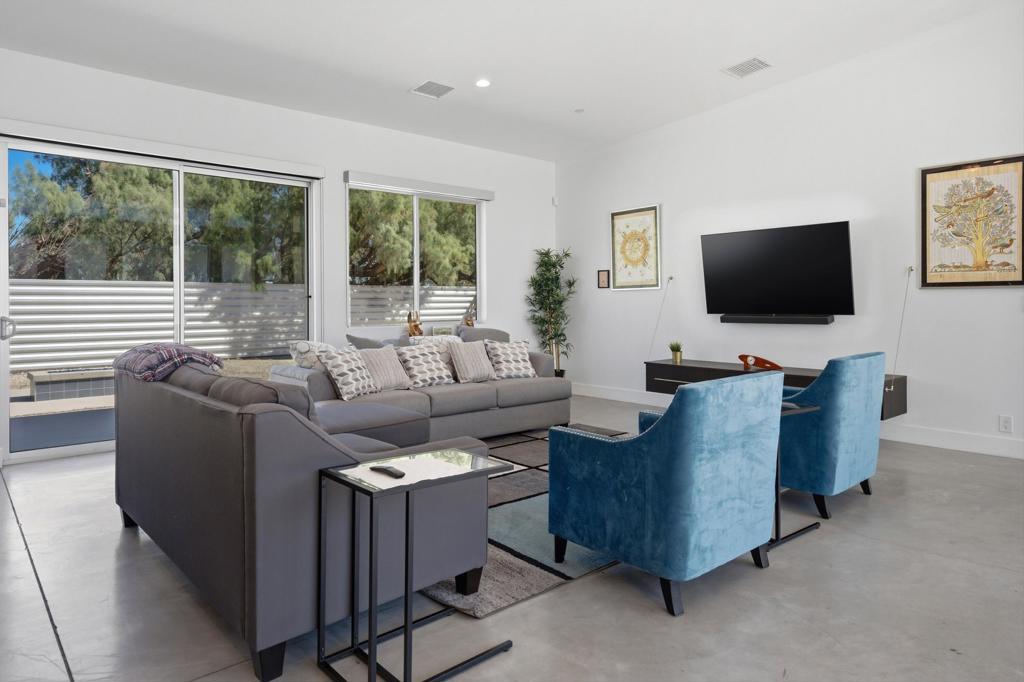 3010 N Farrell Drive