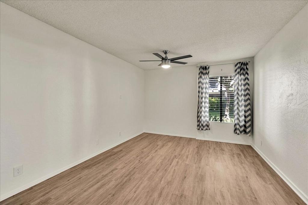 1050 E Ramon Road 119