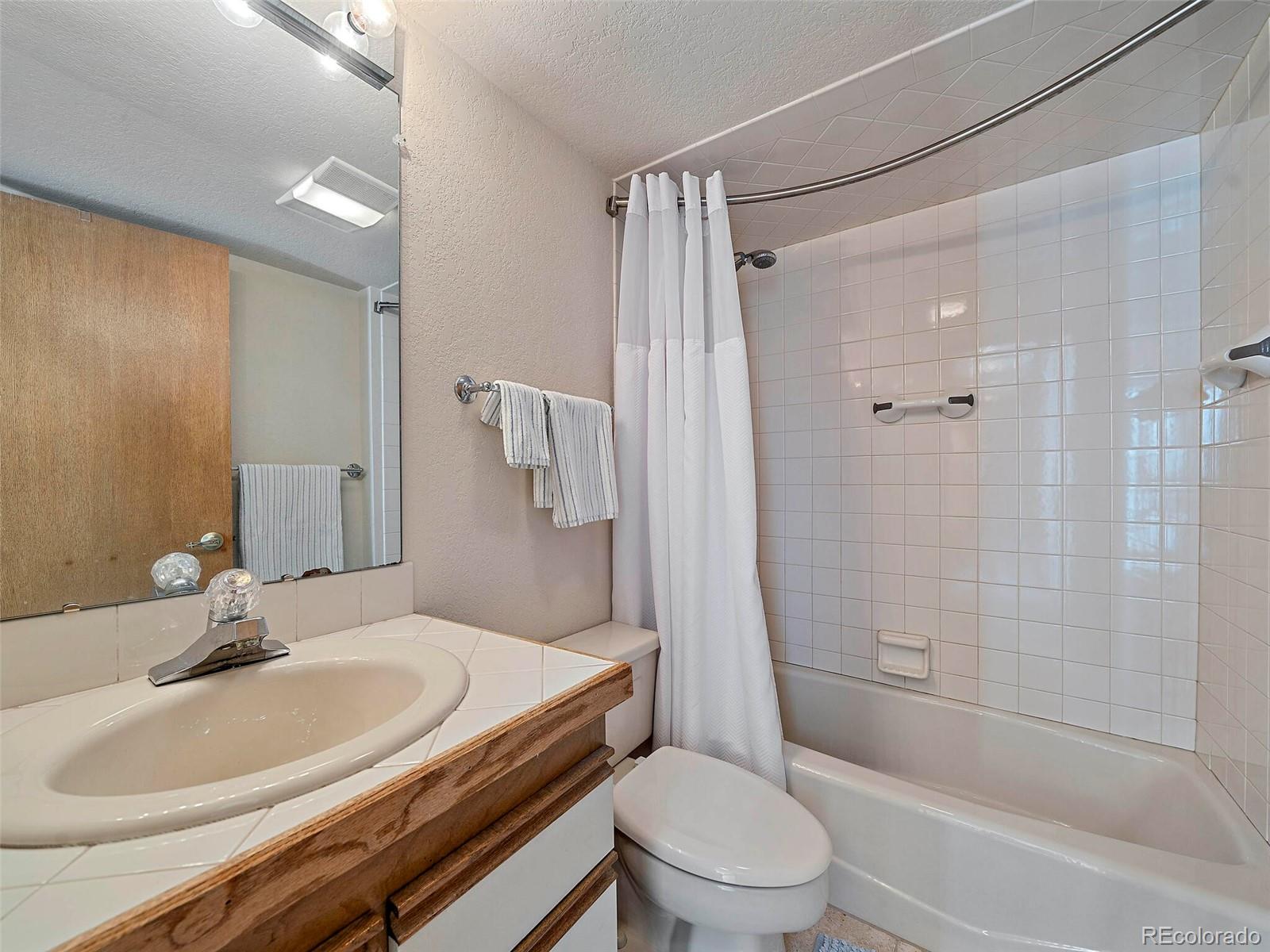 6945 Old Ranch Trail