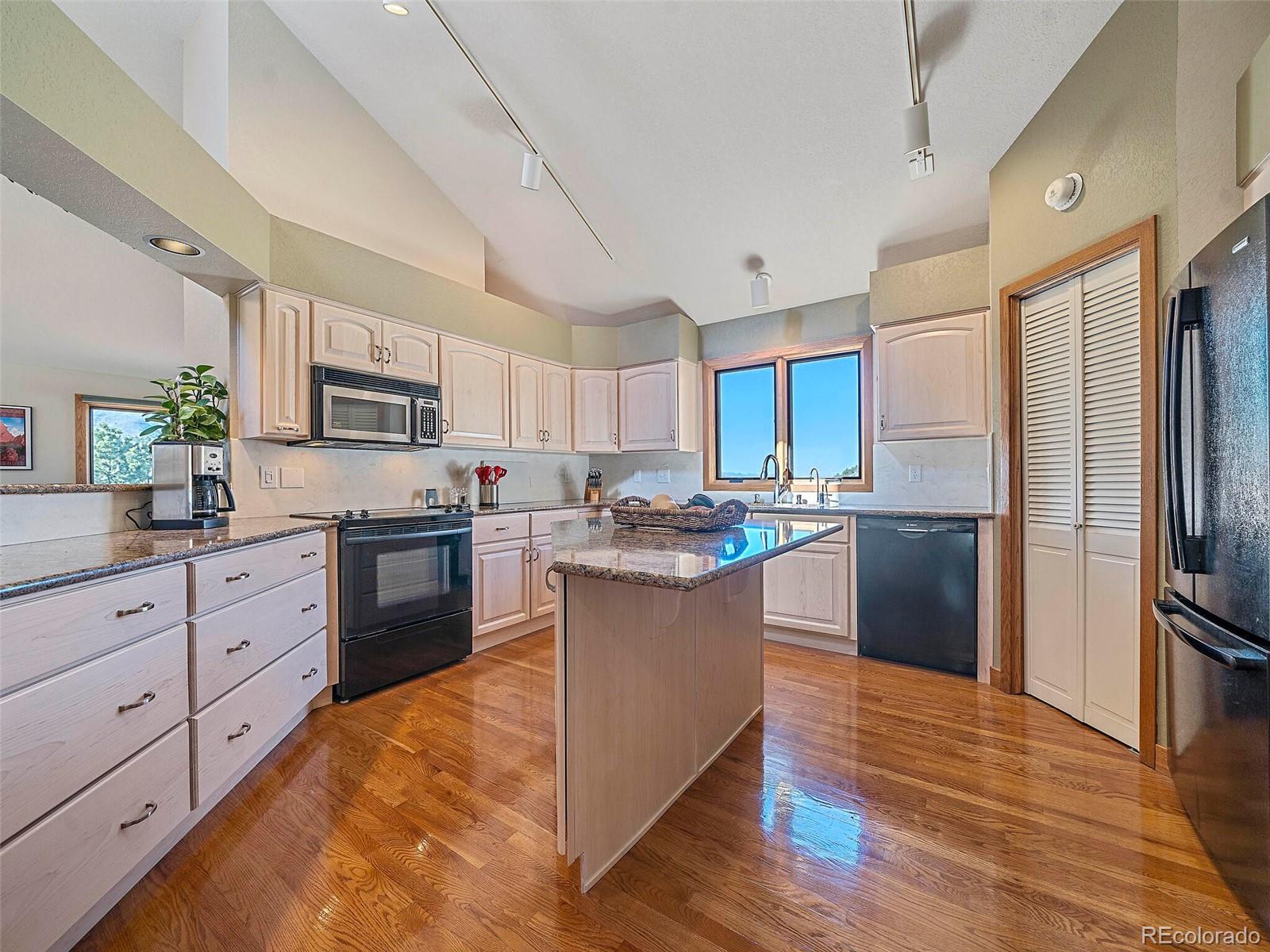 6945 Old Ranch Trail