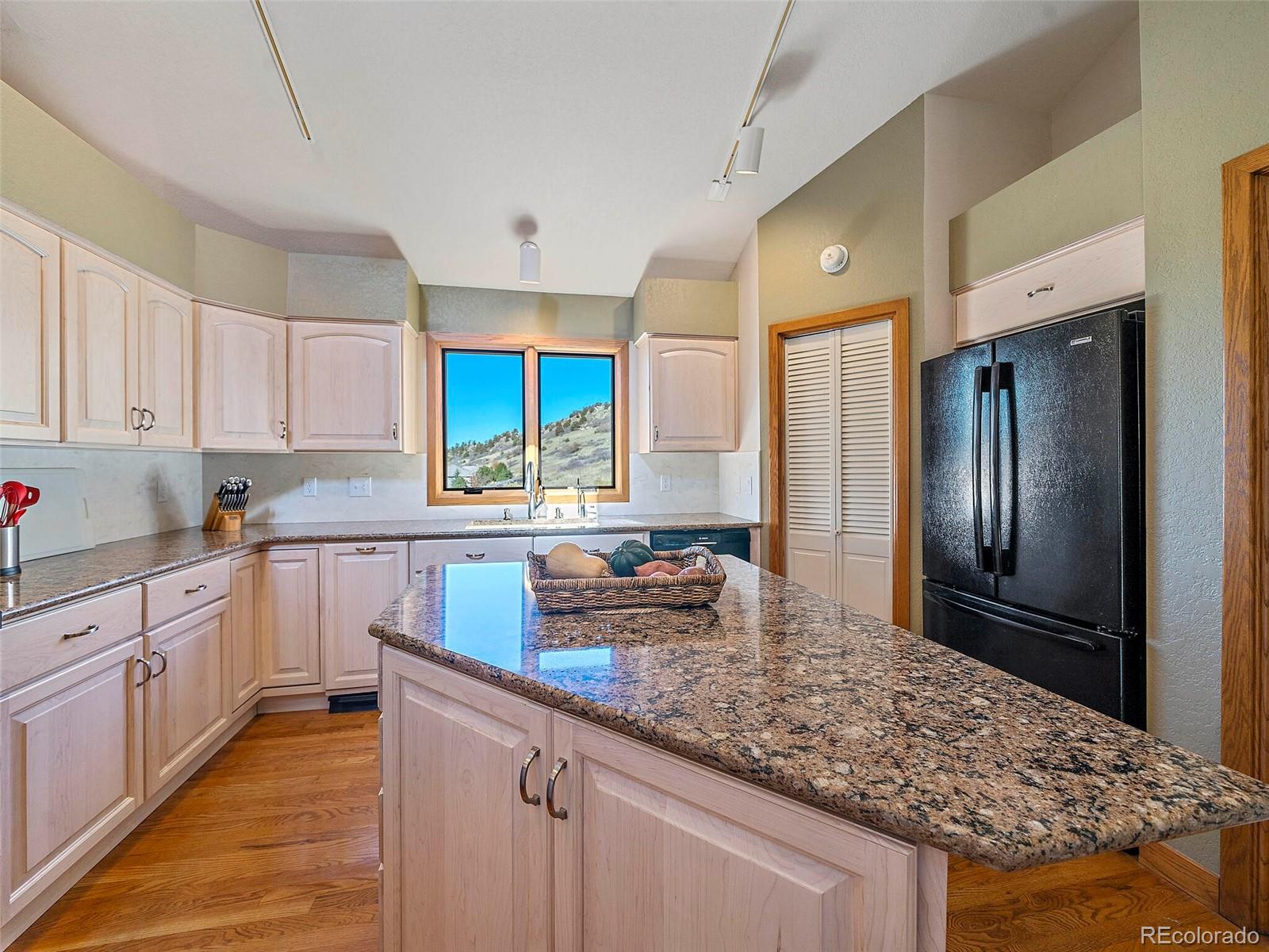 6945 Old Ranch Trail