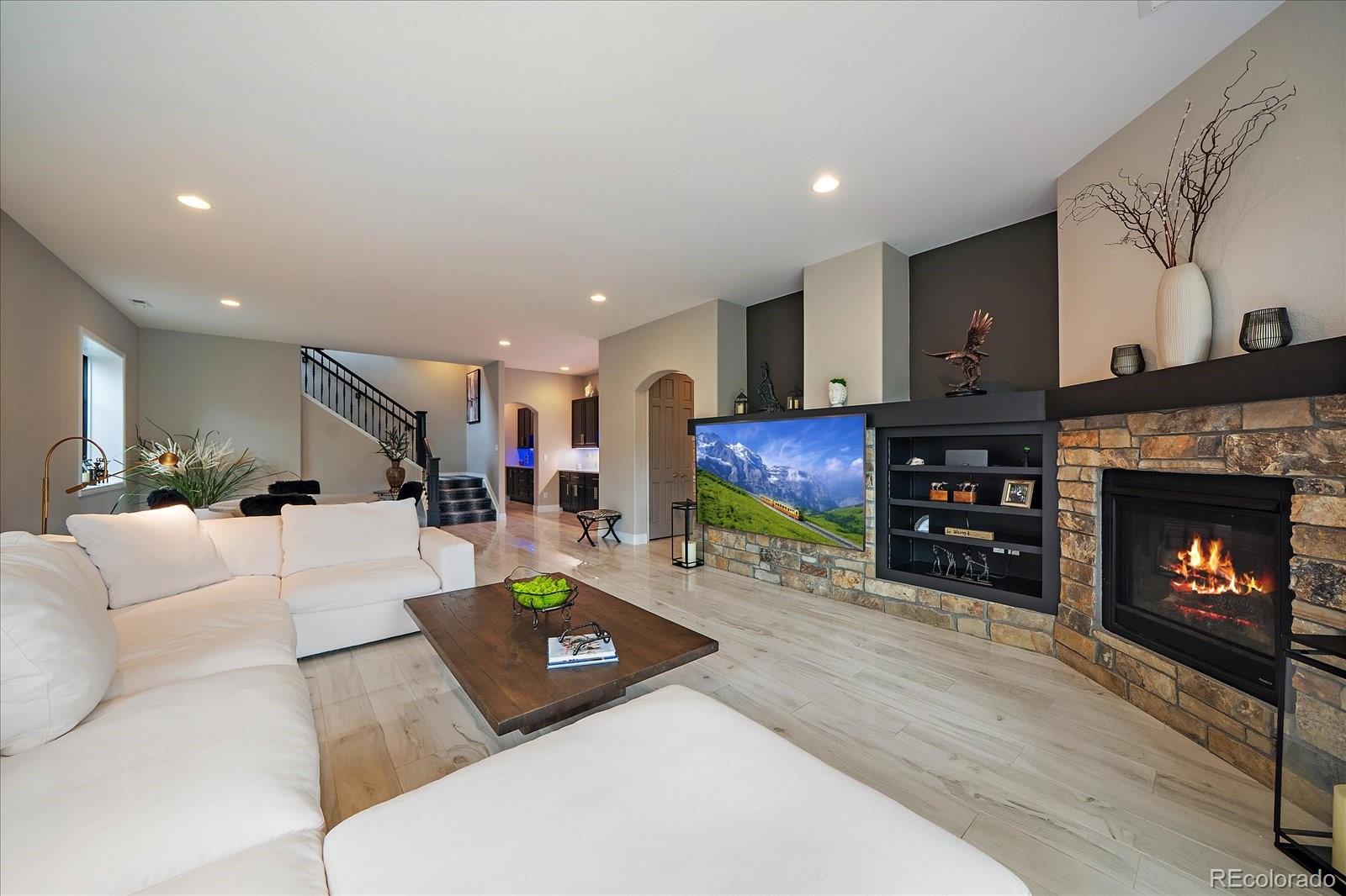 8000 Raphael Lane