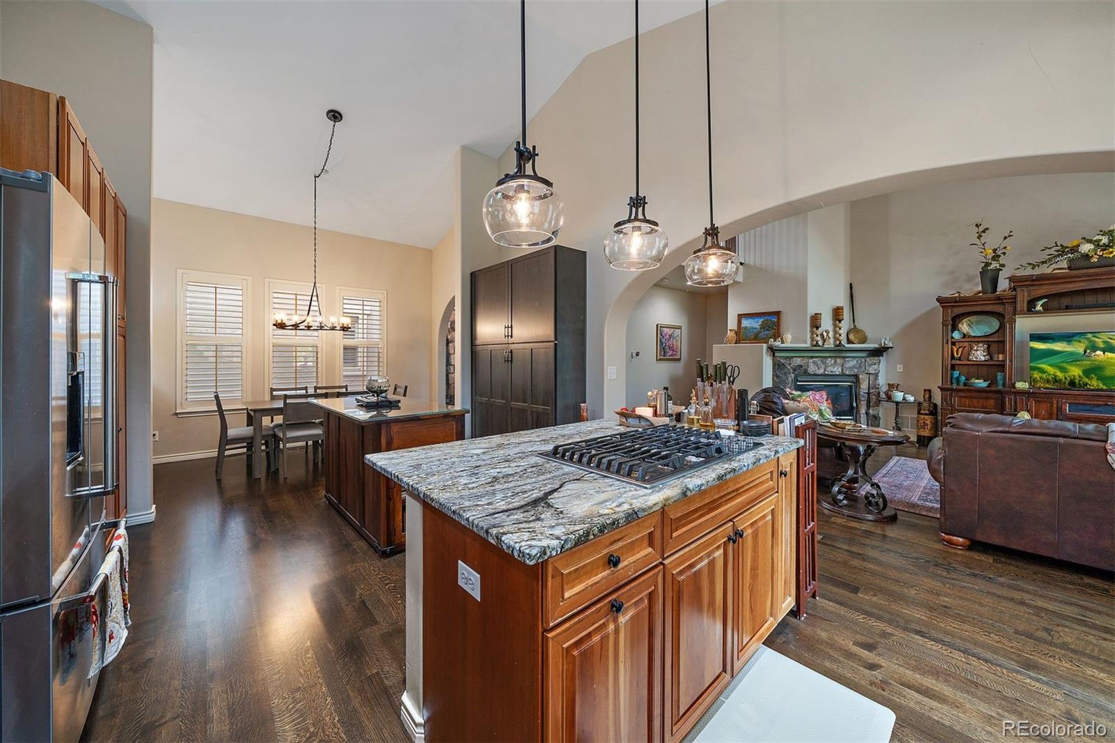5061 Vermillion Drive