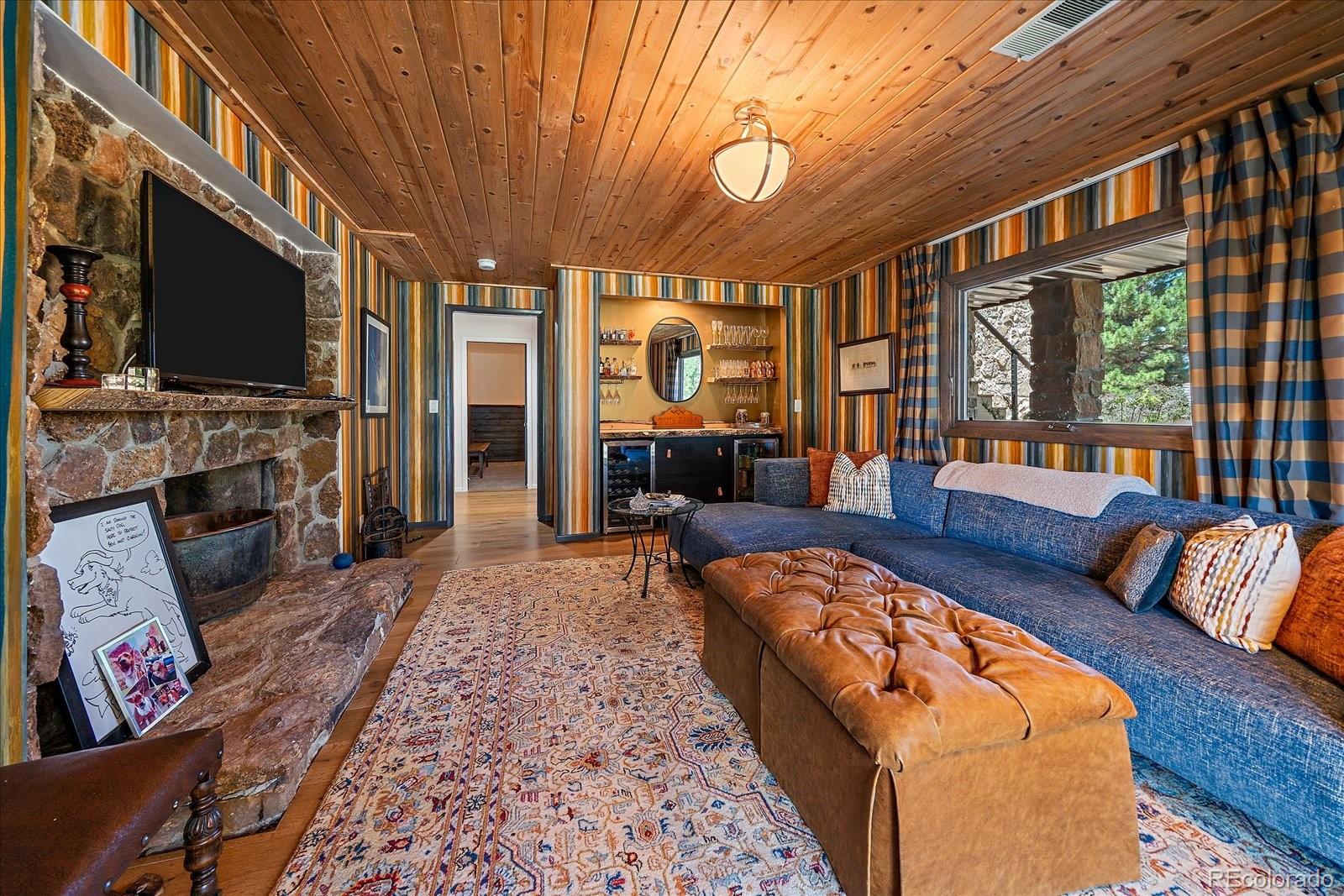 6407 Willow Broom Trail