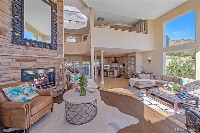 10987 Roxborough Drive