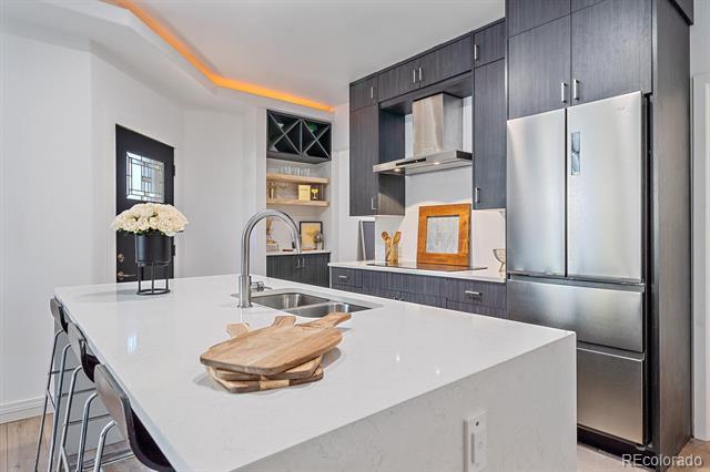 10987 Roxborough Drive