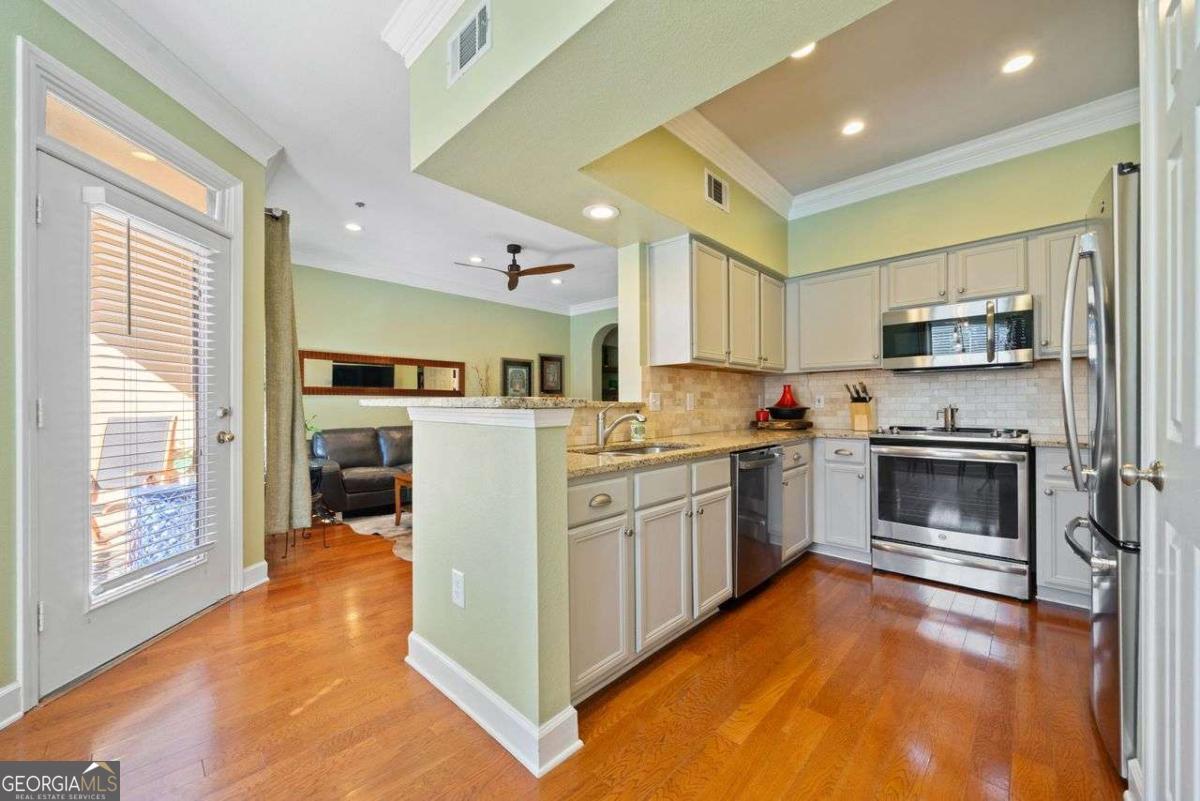 3777 Peachtree Road NE # 326