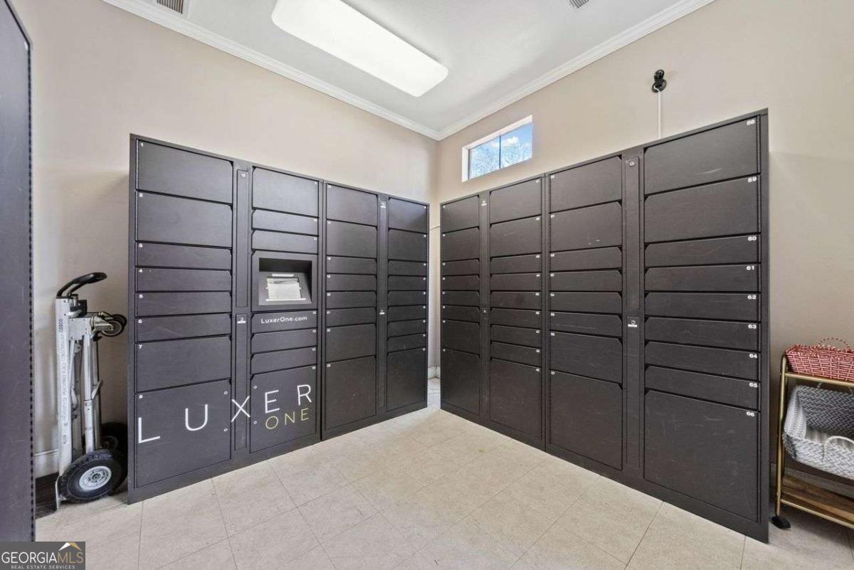 3777 Peachtree Road NE # 326