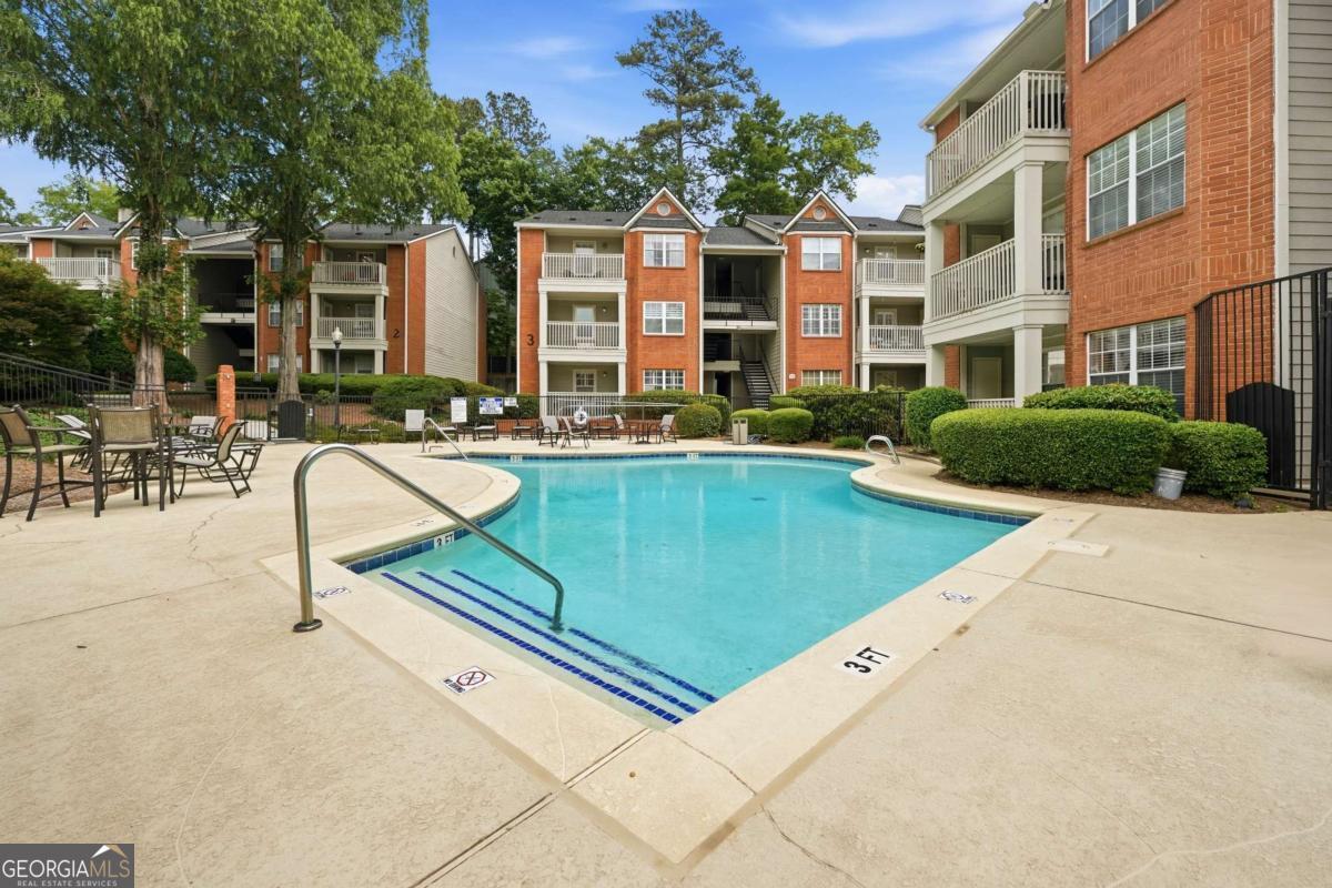2031 Chastain Park Court NE