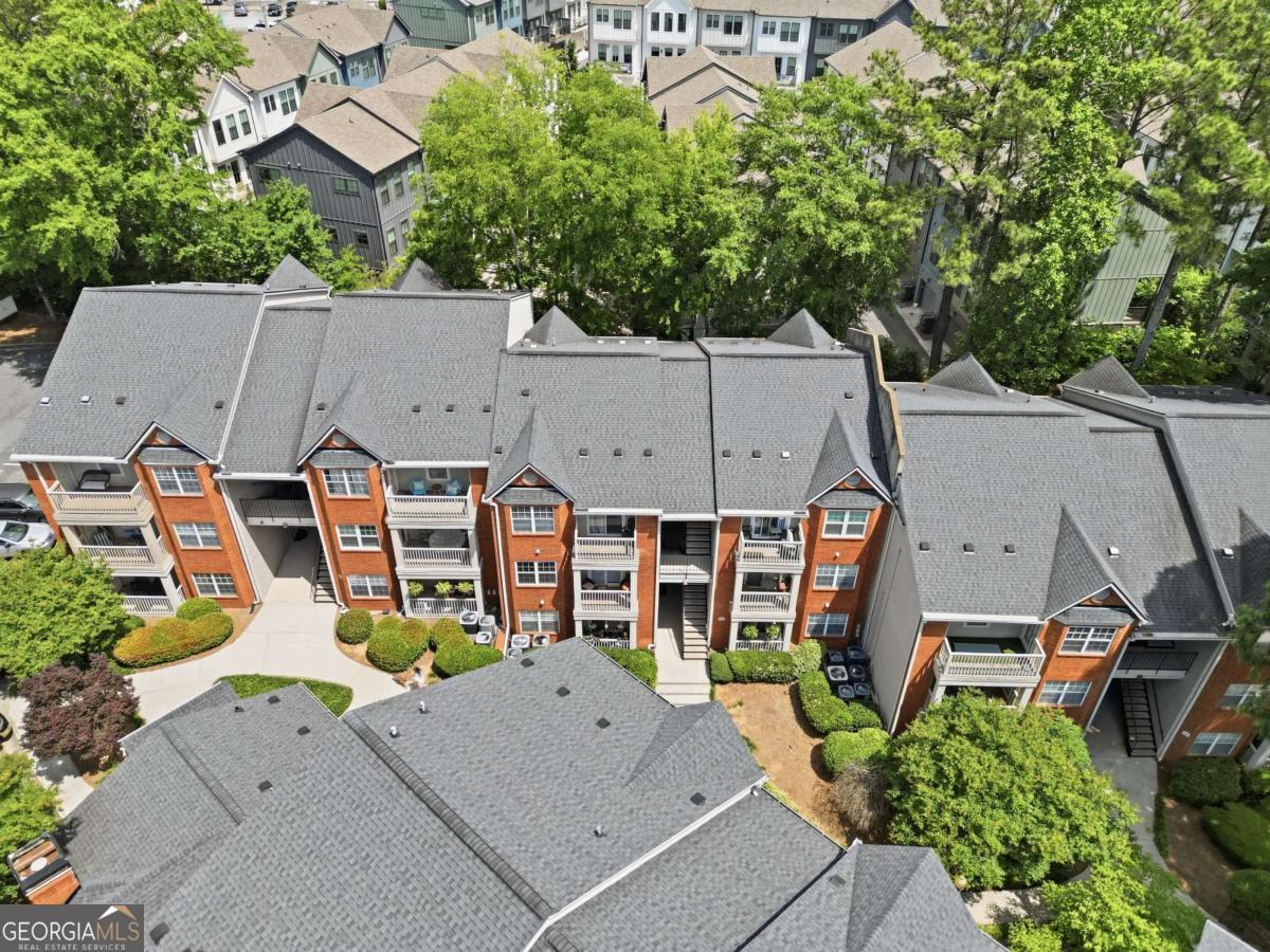 2031 Chastain Park Court NE