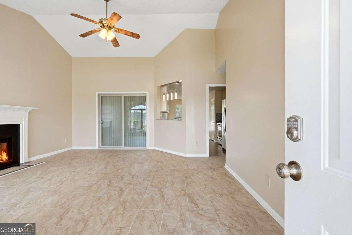 1016 Meadow Glen Circle