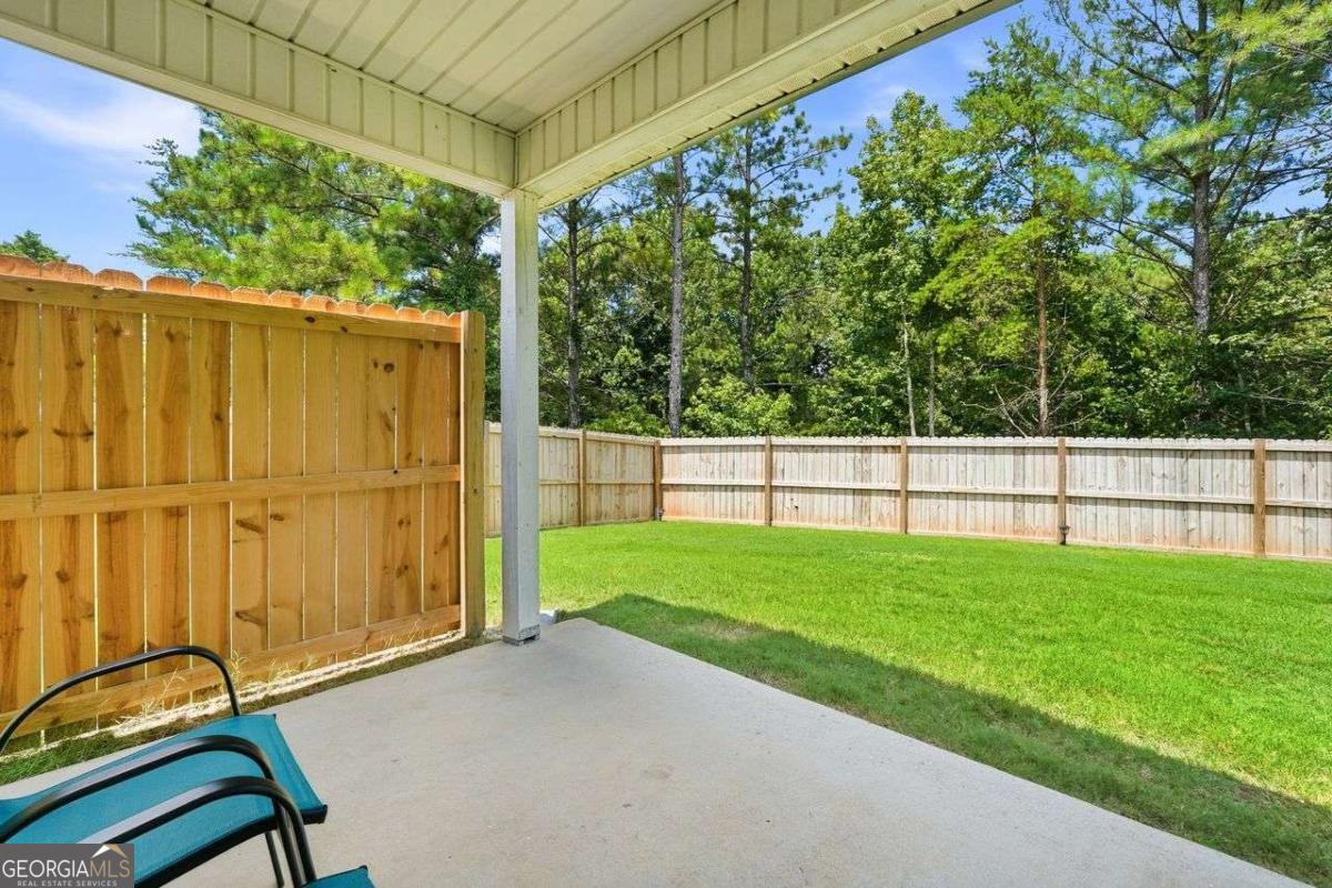 1016 Meadow Glen Circle