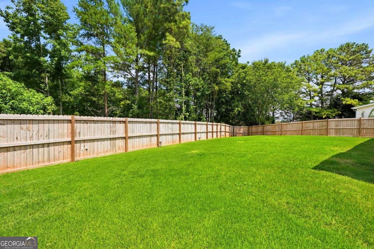 1016 Meadow Glen Circle