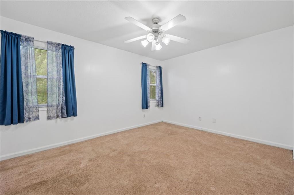 102 Glenleaf Drive