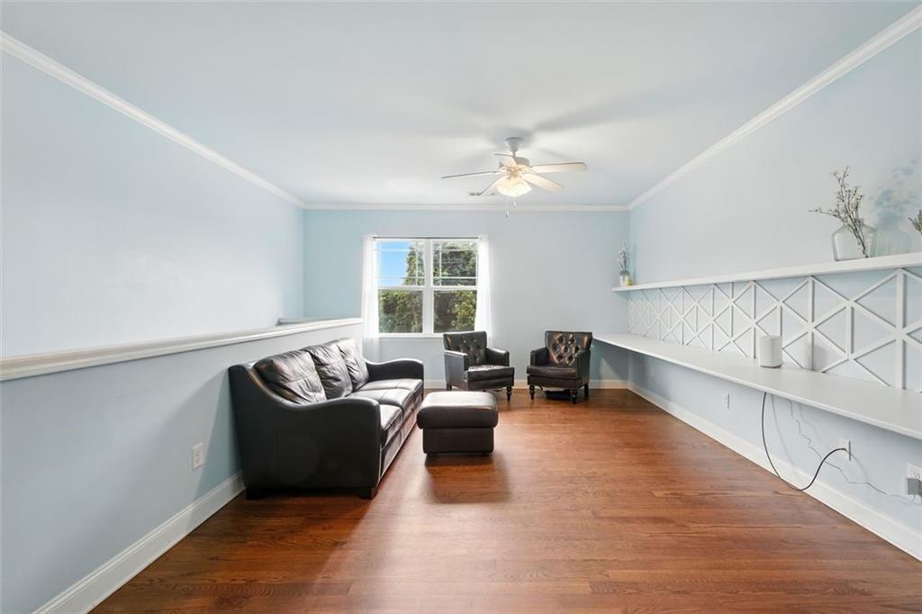 2195 Pinetree Drive