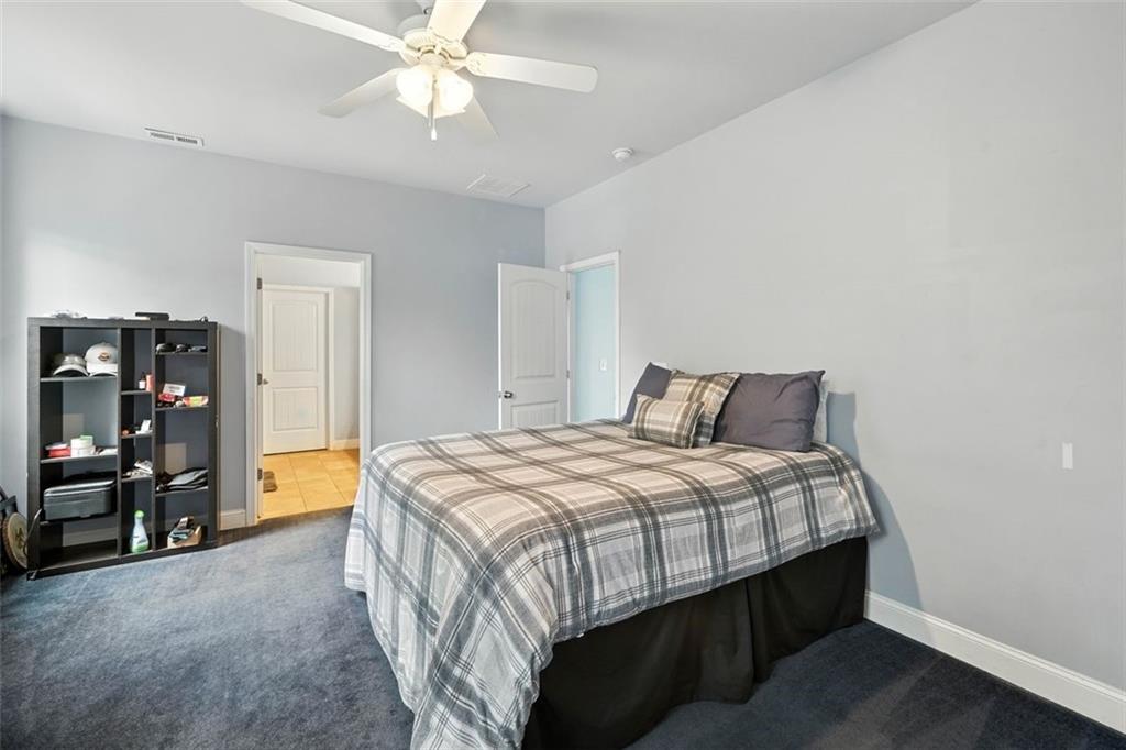 2195 Pinetree Drive
