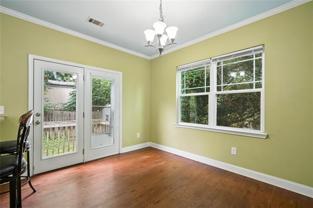 2195 Pinetree Drive