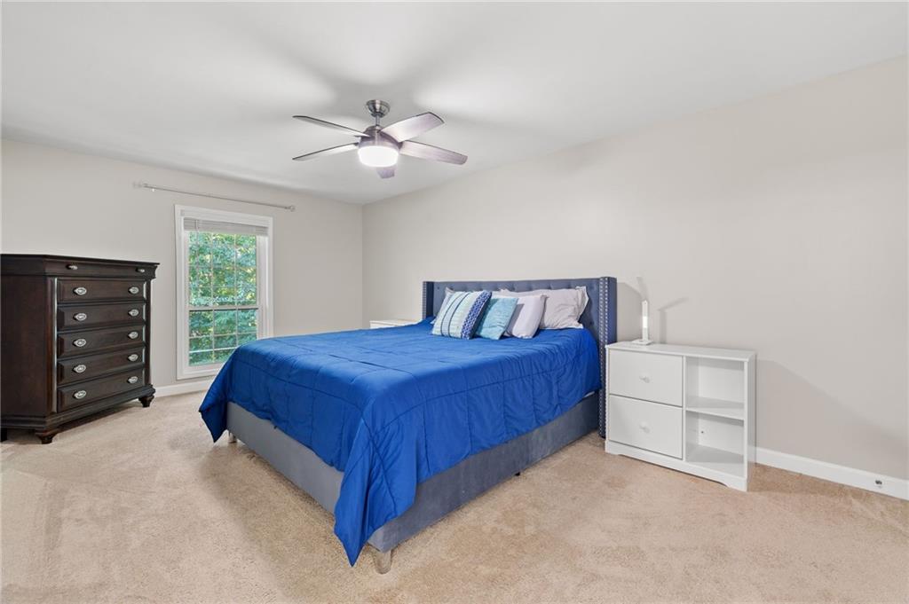 6851 Roswell Road Unit I18