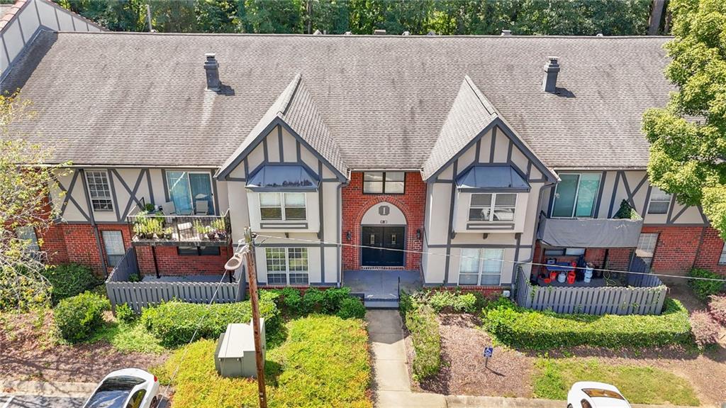 6851 Roswell Road Unit I18