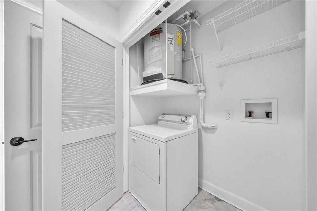 3445 Stratford Road NE Unit 805