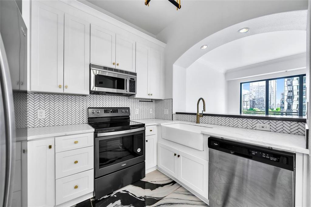 3445 Stratford Road NE Unit 805