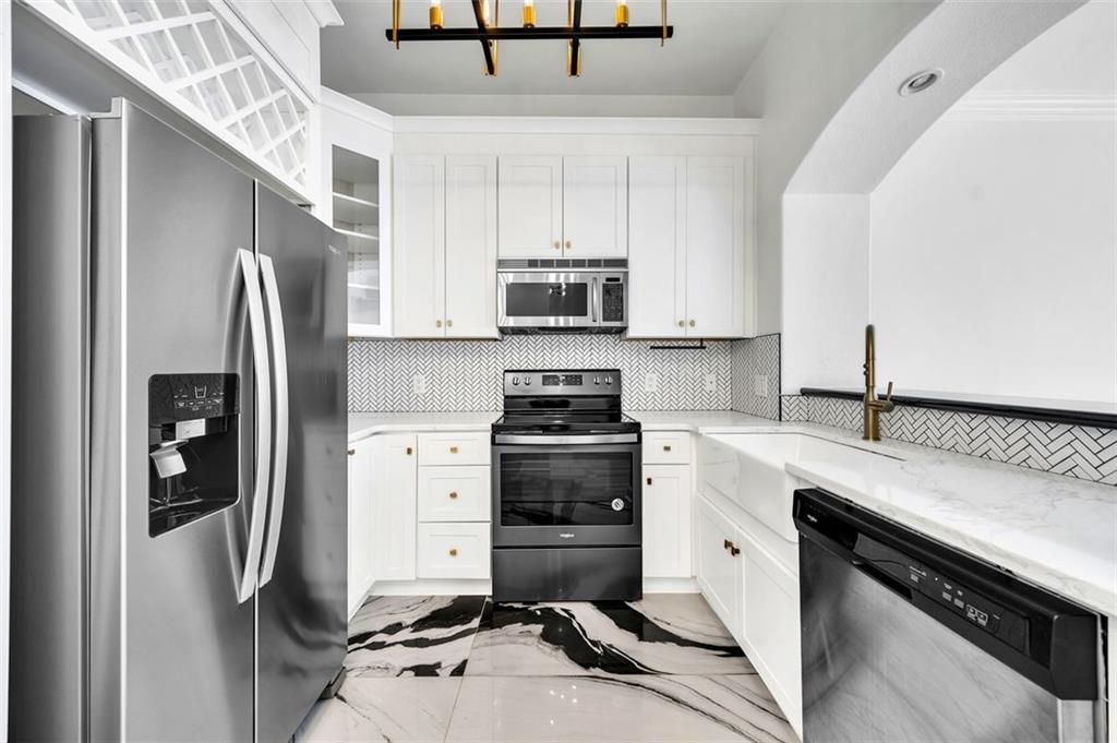 3445 Stratford Road NE Unit 805