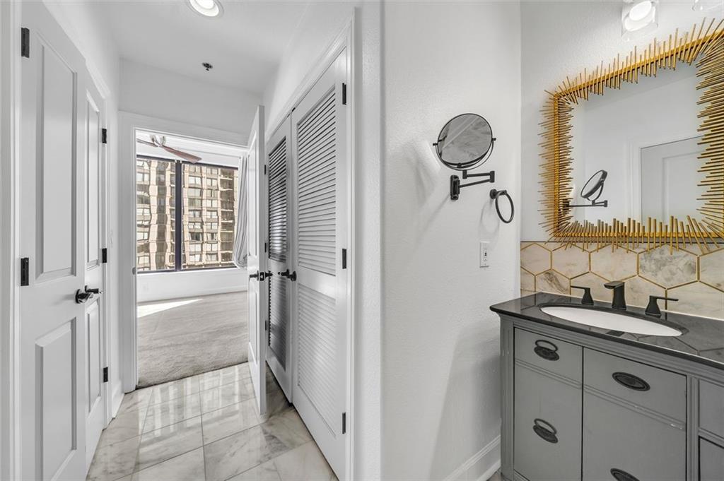 3445 Stratford Road NE Unit 805