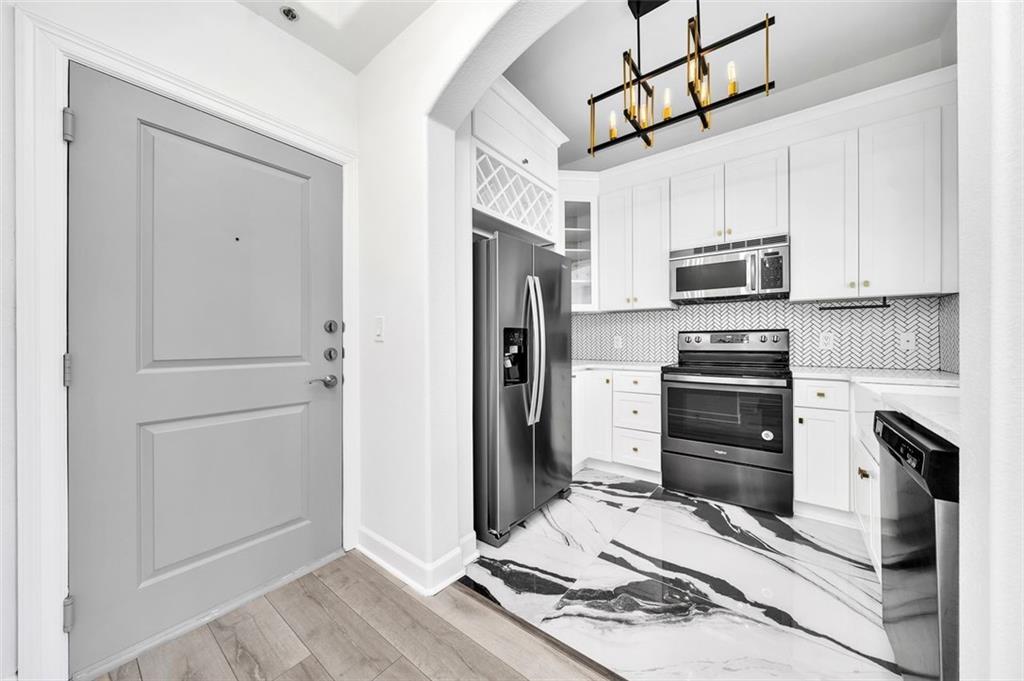 3445 Stratford Road NE Unit 805