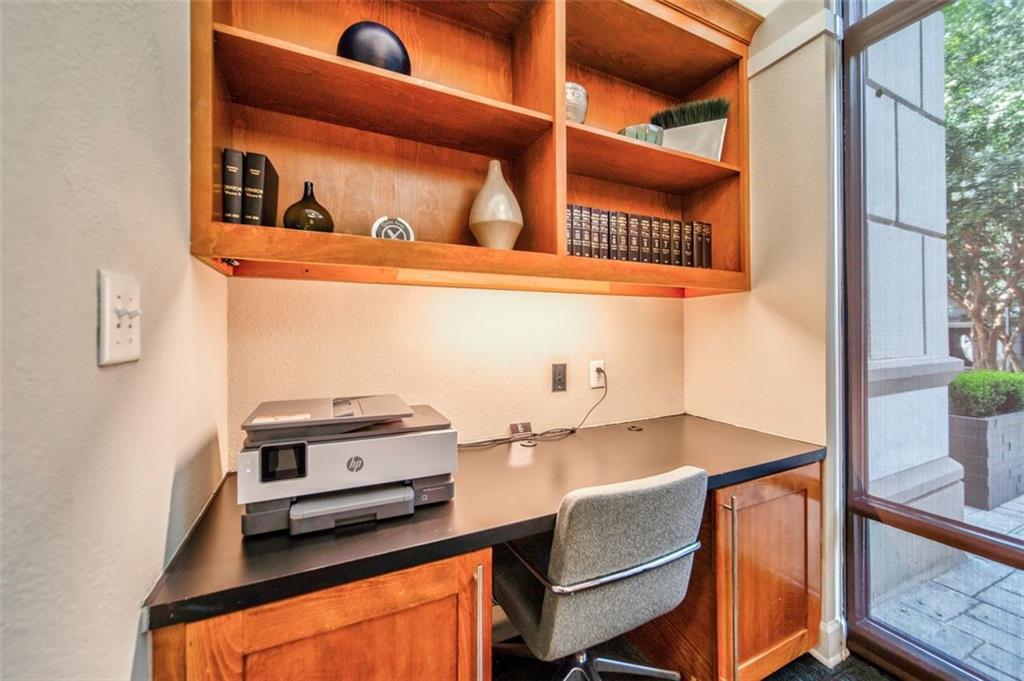 3445 Stratford Road NE Unit 805