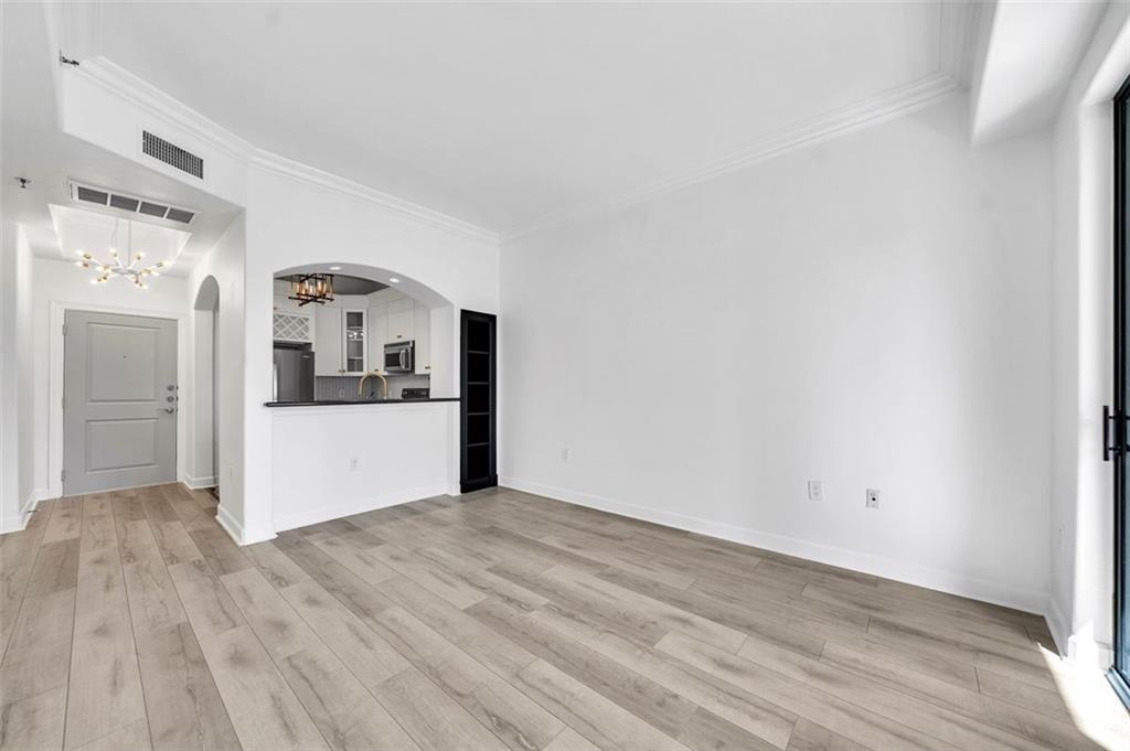 3445 Stratford Road NE Unit 805