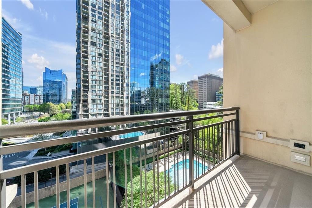 3445 Stratford Road NE Unit 805