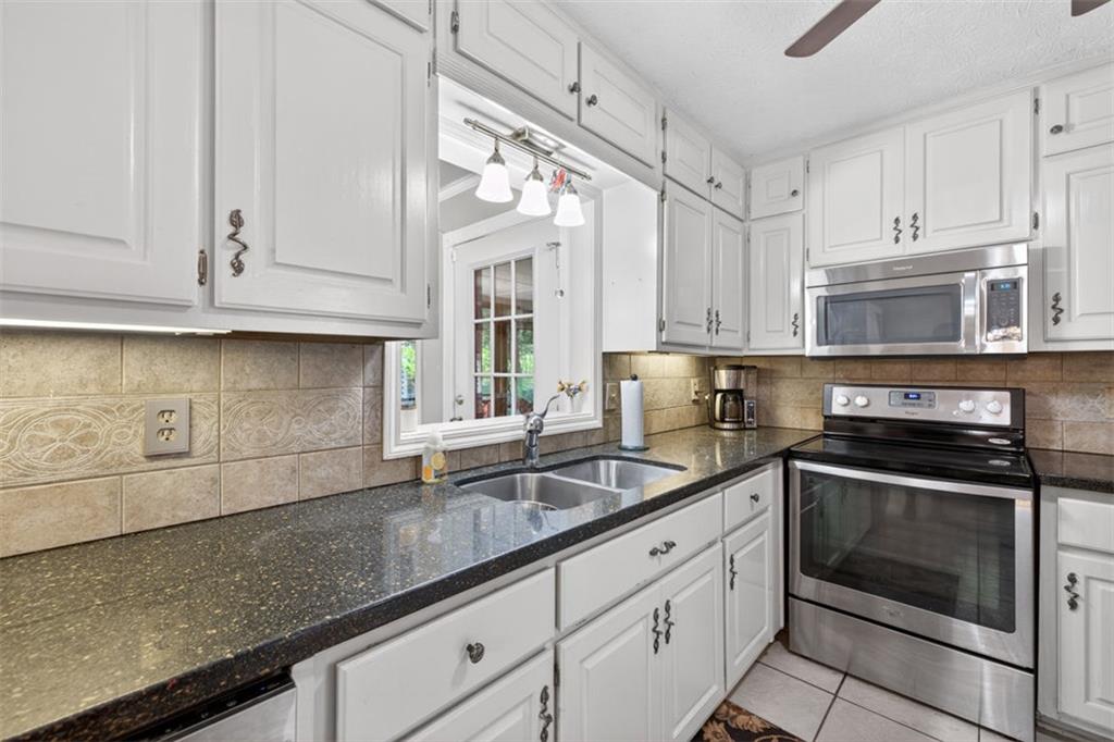 2844 Sardis Drive