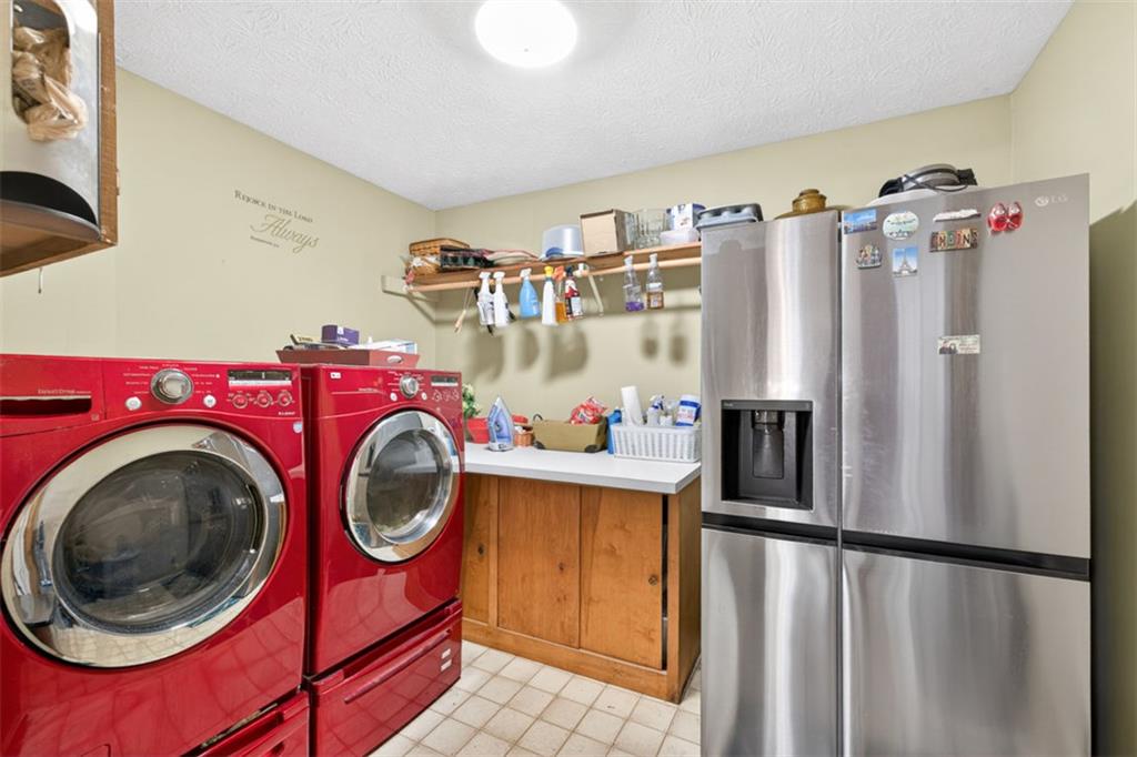 2844 Sardis Drive