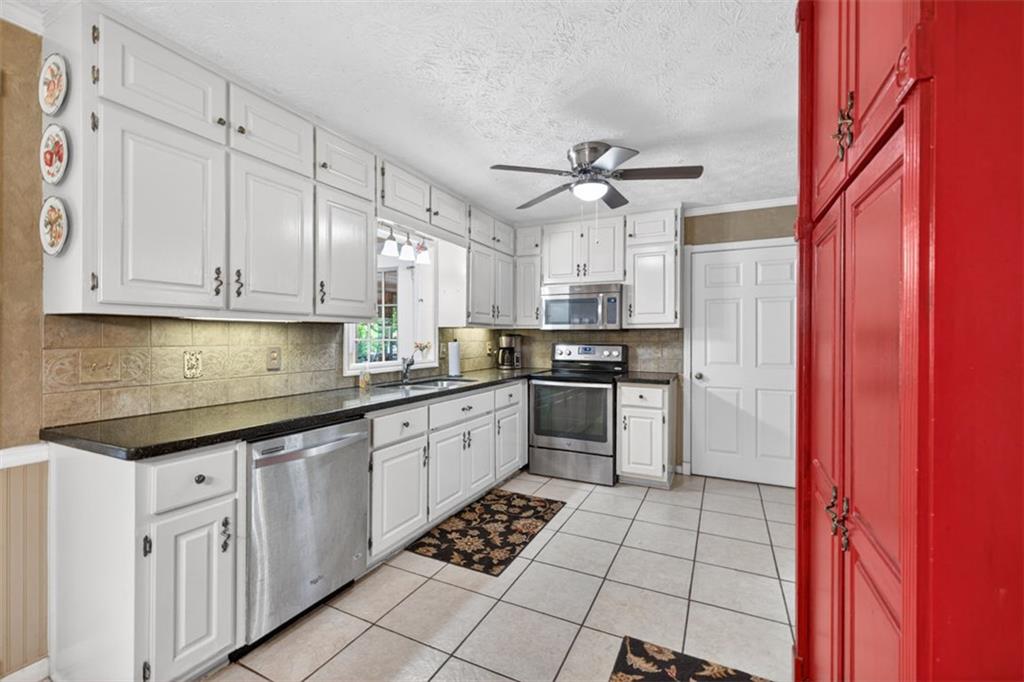 2844 Sardis Drive
