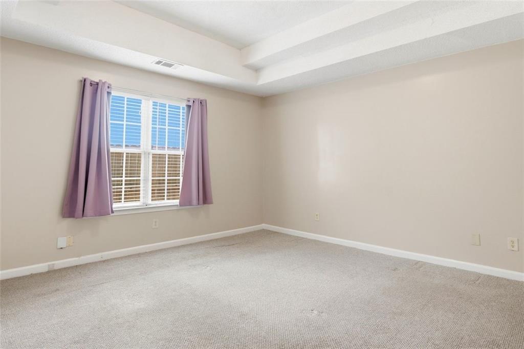 1016 Meadow Glen Circle