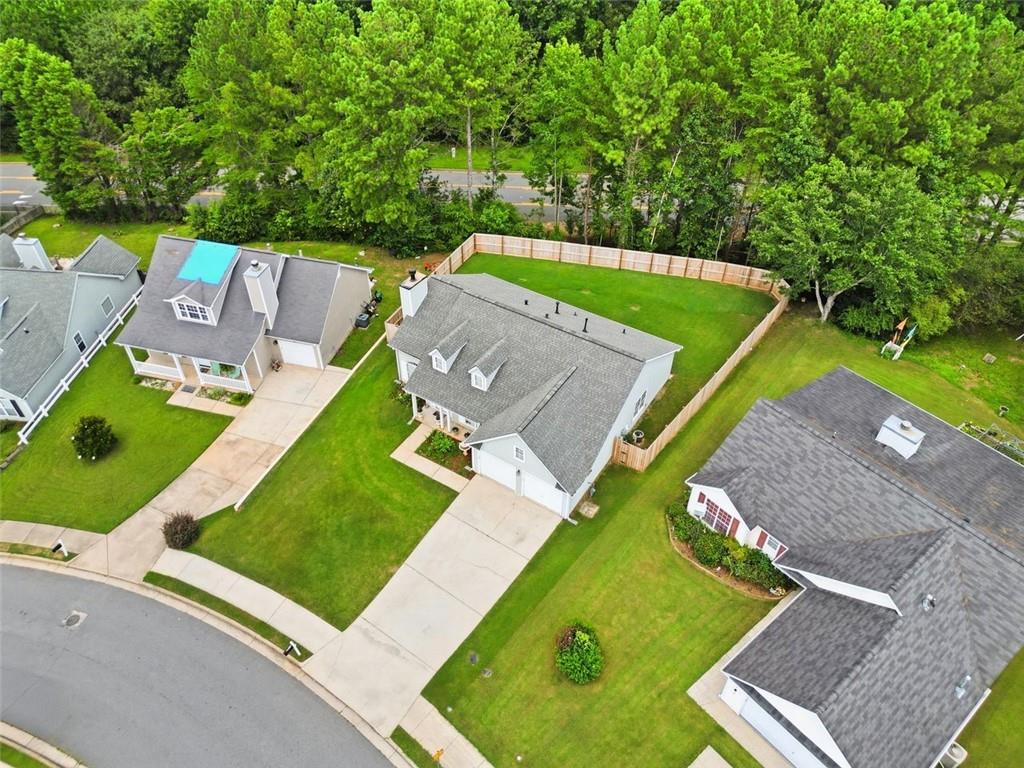 1016 Meadow Glen Circle