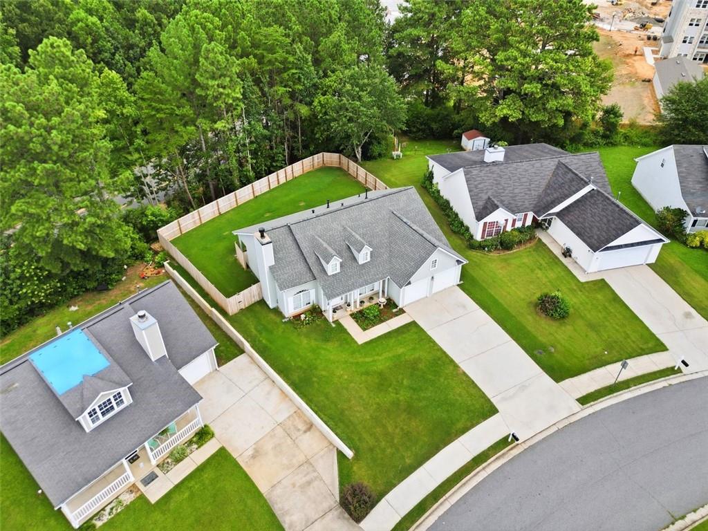 1016 Meadow Glen Circle
