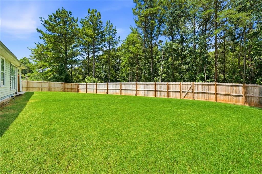 1016 Meadow Glen Circle