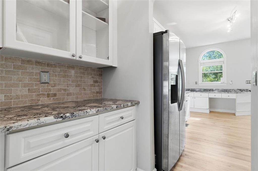 115 Redleaf Court