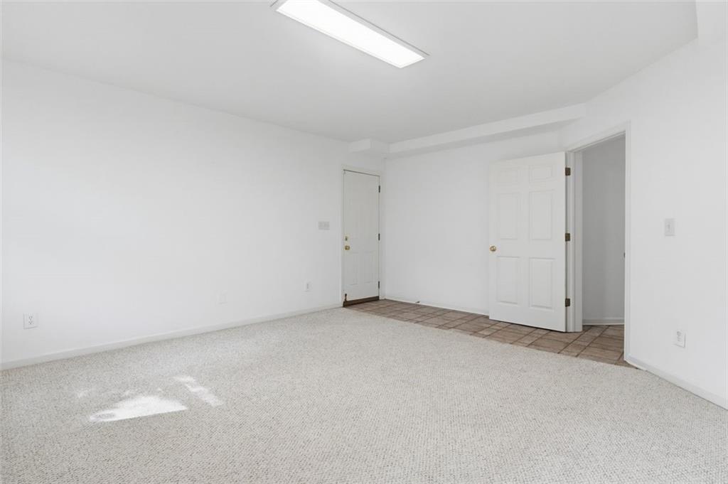 115 Redleaf Court