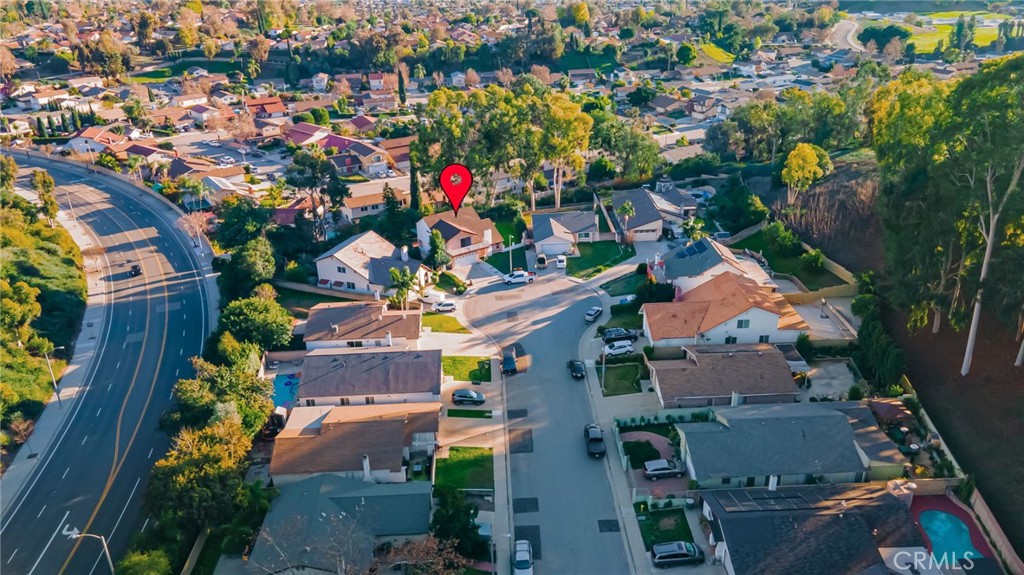 2826 Greenleaf Drive