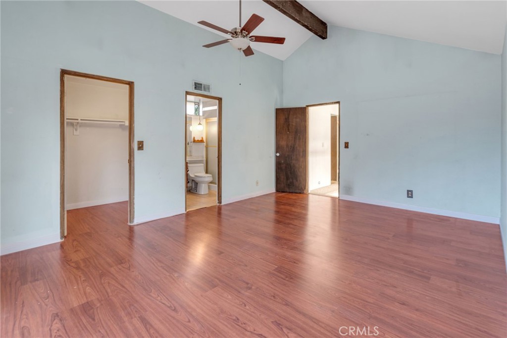 2826 Greenleaf Drive