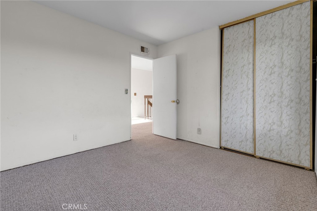 2826 Greenleaf Drive