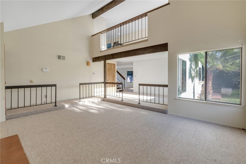 2826 Greenleaf Drive